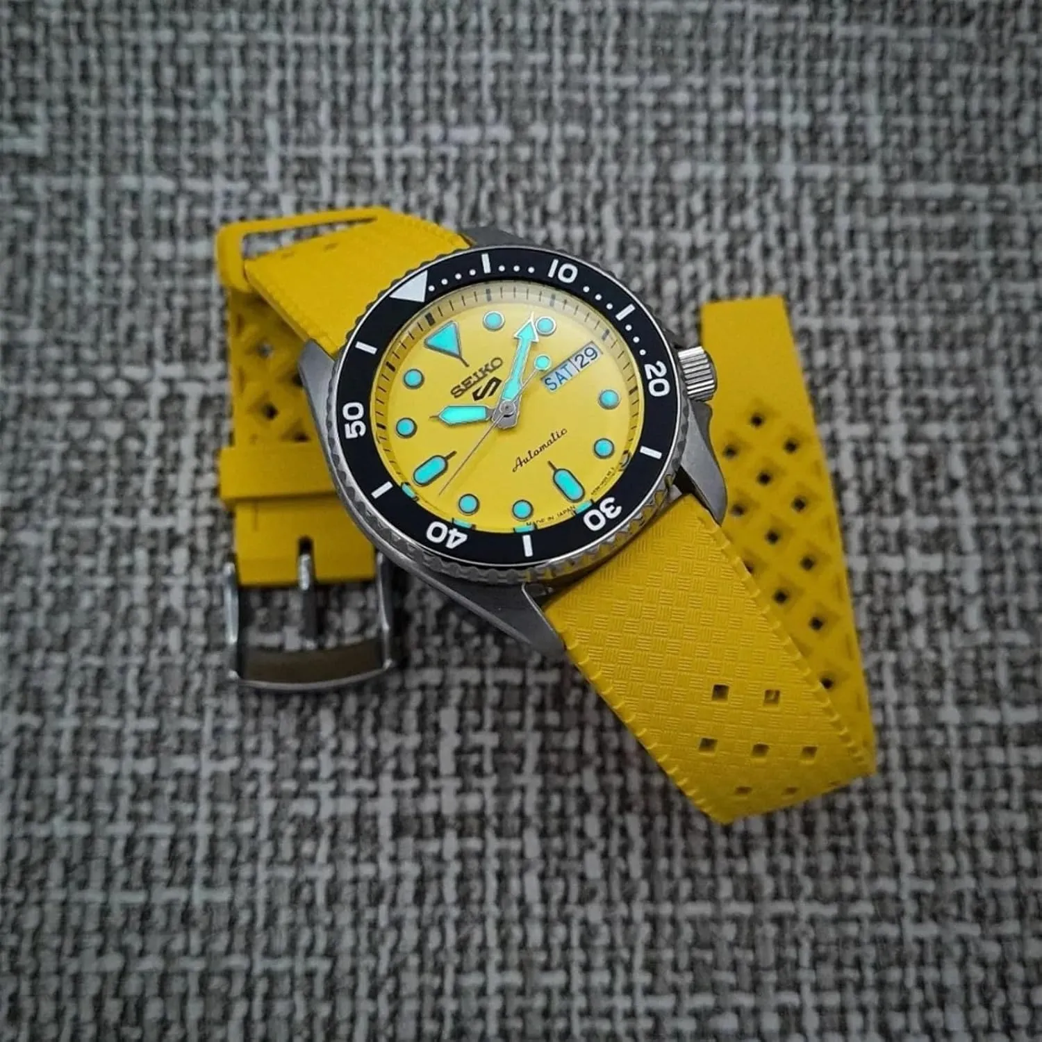Bands for Sports & Dive Watches-For Men & Women- 20mm, 22mm Tropical Style FKM Rubber state portraiture suppose compaction pepper Straps- Quick-Release- FKM Fluoro Rubber Watch 