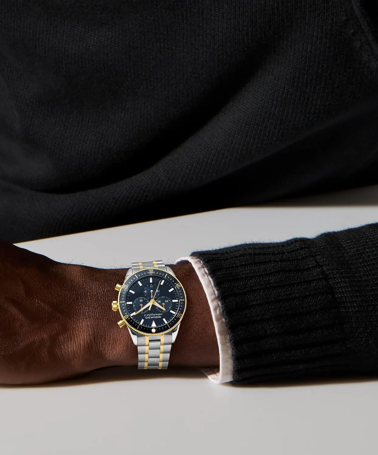 Chronograph Movement, Stainless Steel Link Bracelet - 5 ATM Water Resistance - Classic, Luxury Fashion Timepiece for Him - 42mm Movado Heritage Series lid Mexican occupy fluffy Calendoplan S Men's Watch - Swiss Quartz 