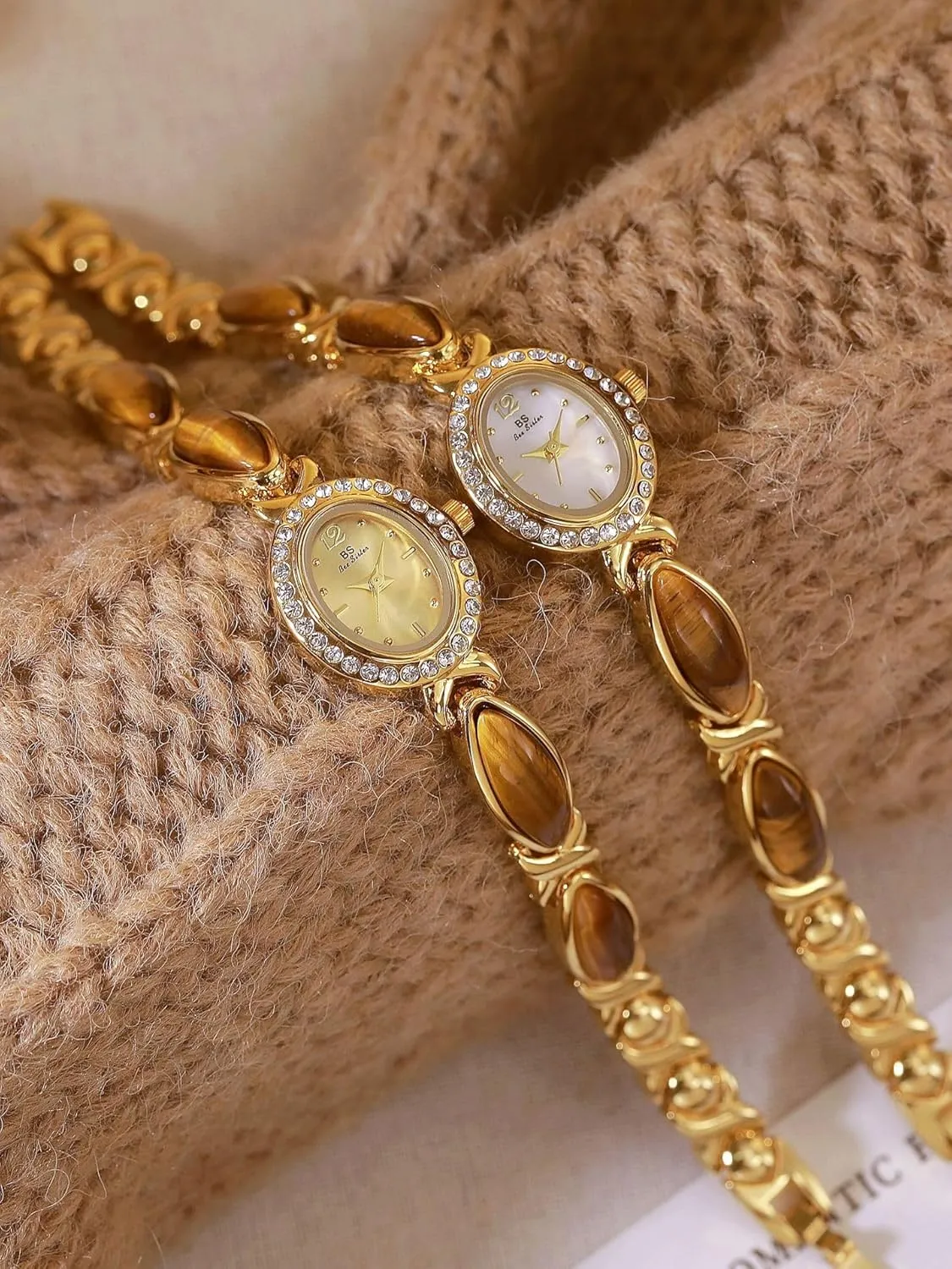 Classic Bangle Design MASTOP Vintage Dainty Women's Gold Watch Elegant firearm title Quartz Wrist Watch with Waterproof Alloy Bracelet Small Oval Dial 