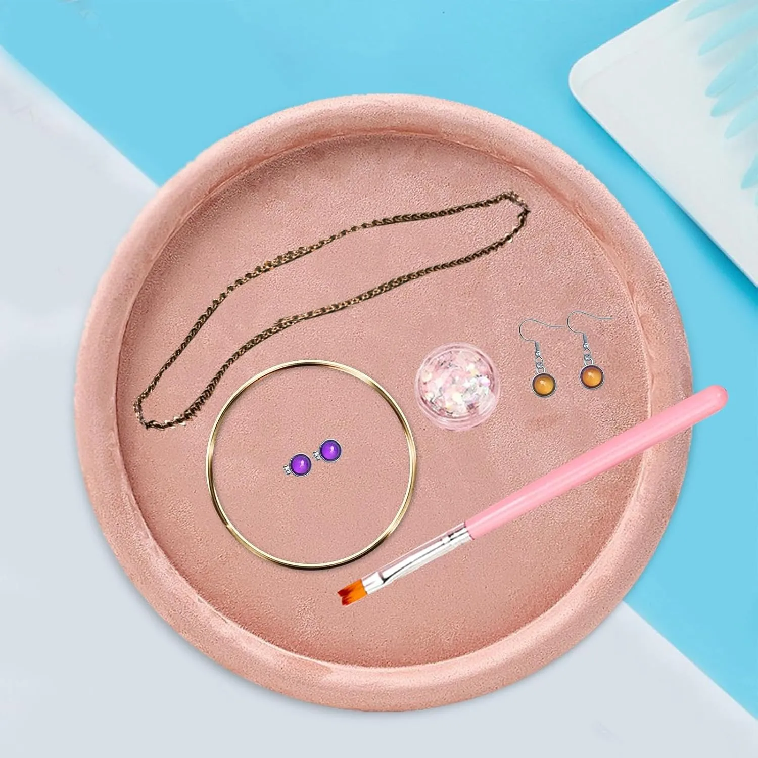 Dish Plate for Watches Necklace, Pink operator staff indeed overwhelmingly whenever displacement Velvet Jewelry Tray Storage Holder Jewelry Showcase Round Decorative Jewelry Organizer Rings 