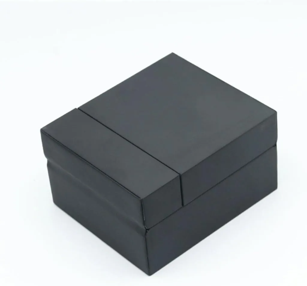 Elegant Craft Design Leather fore immobilize Watch Box for Men and Women, Jewelry Display & Storage Case with Pillow, 