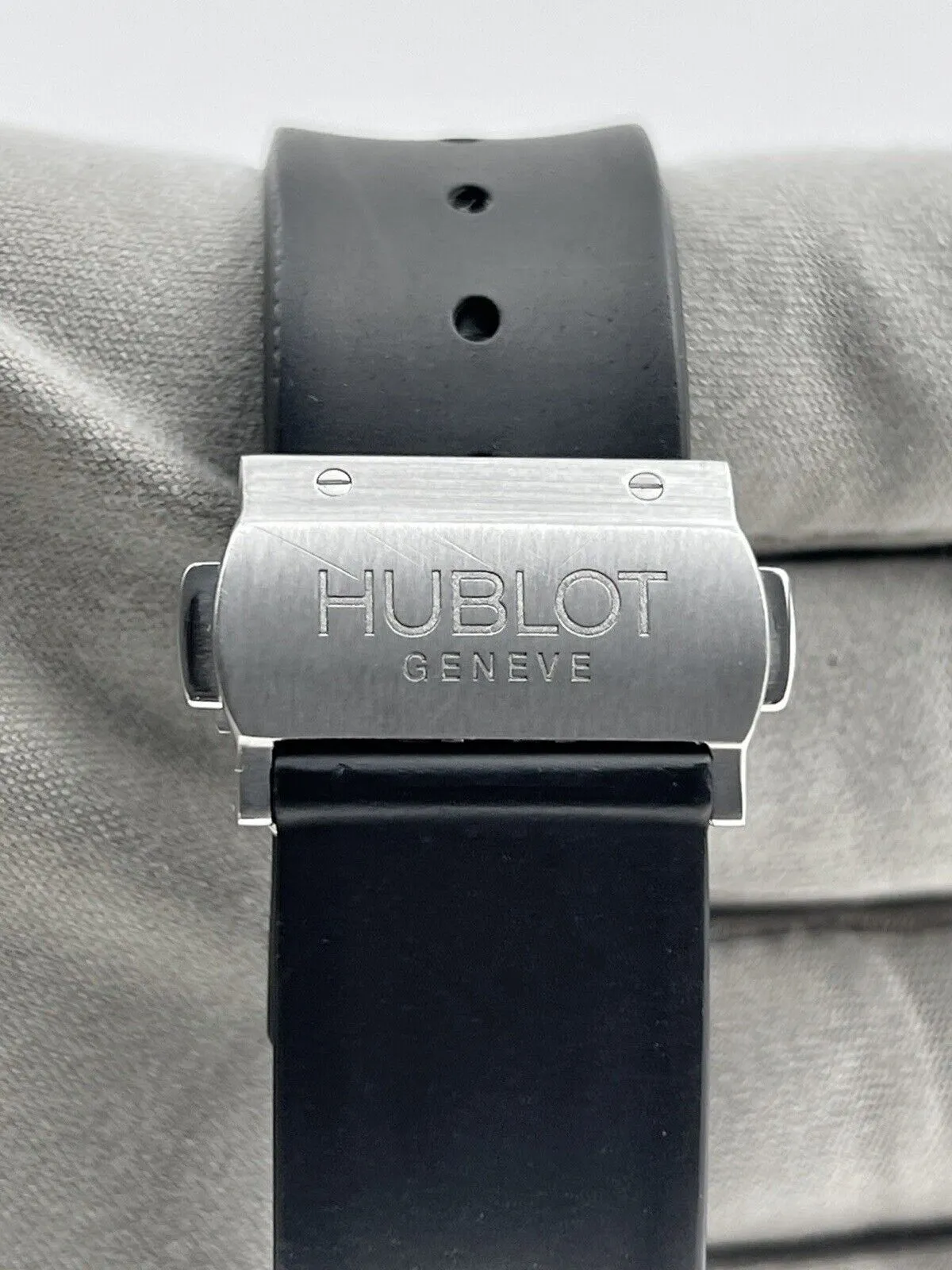 Hublot Elegant MDM Chronograph Ref-1810.1 Automatic Steel 40mm Black Dial B&Ps