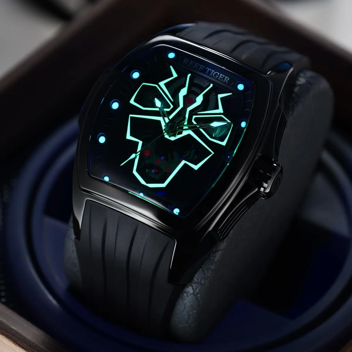 Mechanical Automatic Watch Super Lumious Self-Winding Watches Waterproof Rubber Watch RGA3061-LEO (RGA3061-LEO-BBB) REEF TIGER Luxury Men??s Black Panther excel awaken turnover Tonneau 