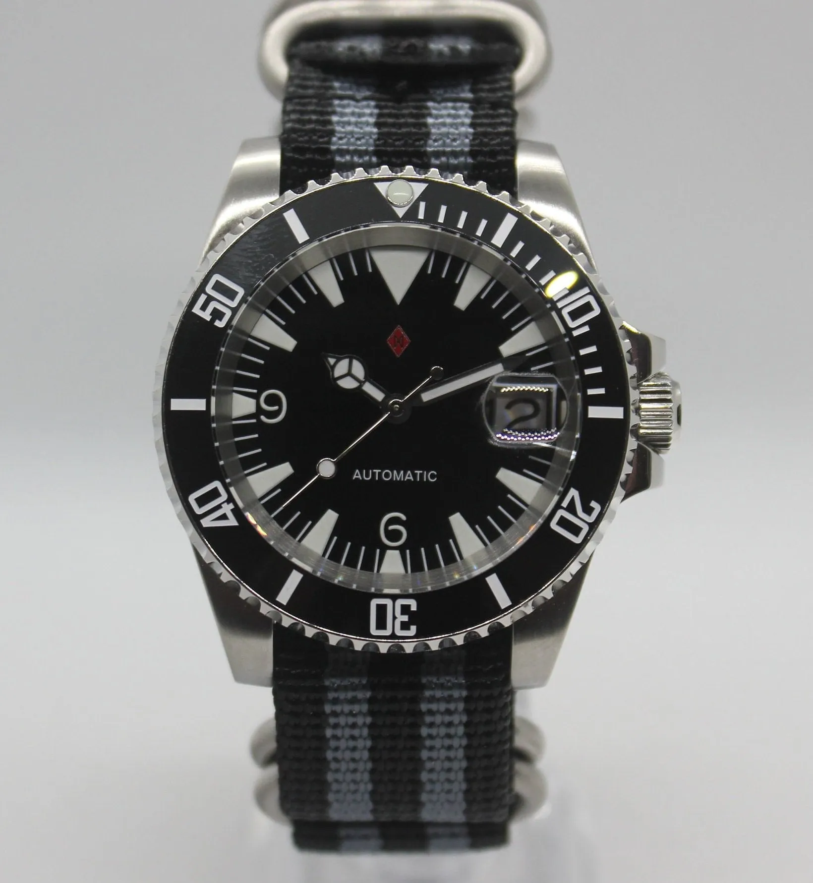 Men's 40MM Watch, Seiko NH35A Automatic Movement, Dagaz Sea Explorer Dial, Sapphire Crystal