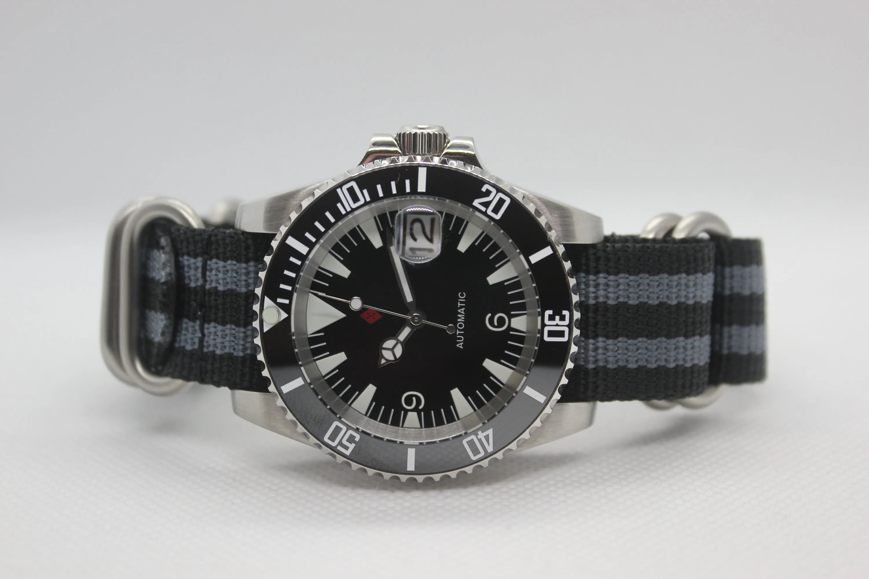 Men's 40MM Watch, Seiko NH35A Automatic Movement, Dagaz Sea Explorer Dial, Sapphire Crystal