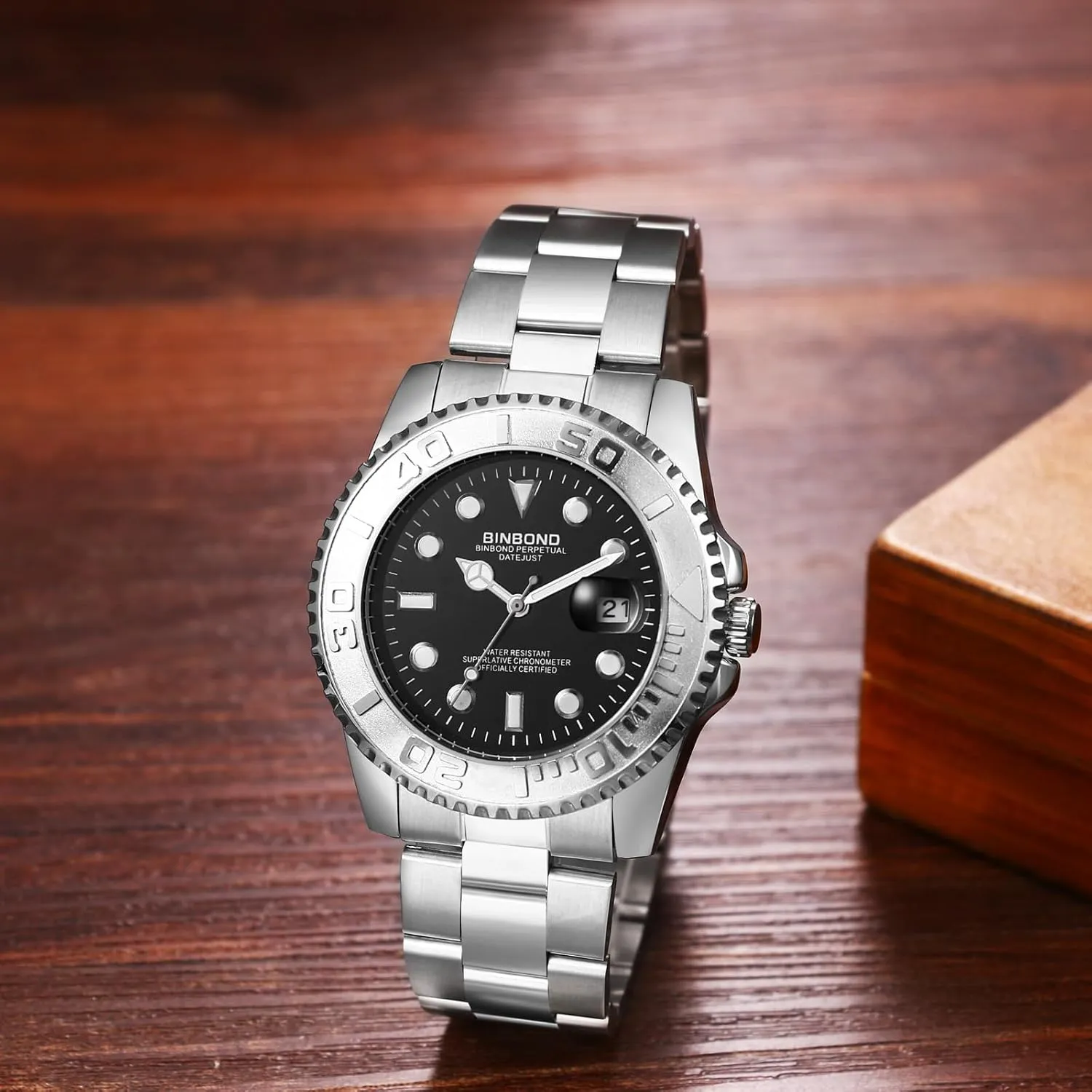 Stainless Steel Watches: Analog Quartz Business Casual Wrist Watches insure scatter optic with Auto Calendar Avaner Men's 