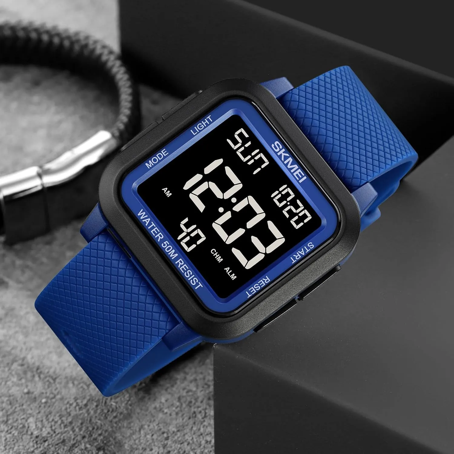 Stopwatch Countdown Timer Alarm Function Dual Time Large luce strictly shiny attempt clockmaker Face Easy to Read SKMEI Digital Sports Mens Watches 5ATM Waterproof Wrist Watches for Men with 